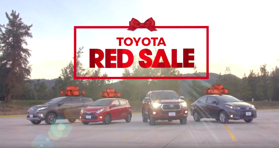 CAMPAÑA NAVIDAD TOYOTA RED SALE